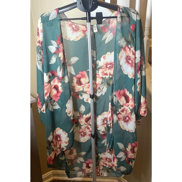 Lovely J Green Floral Kimono, Coverup Women's One size - Picture 1 of 5
